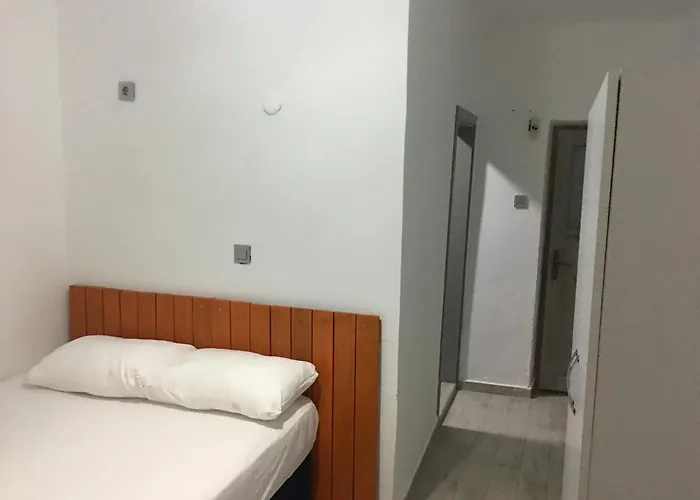 Tas Palace Szálloda *